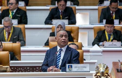DATUK SERI SAARANI MOHAMAD