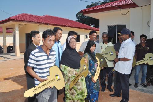 PK08_10022012_ZAMBRY_SPNB1