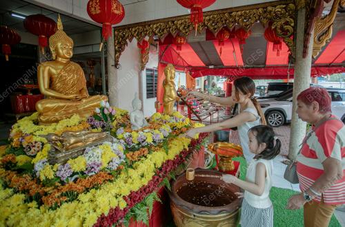 TINJAUAN PERSIAPAN HARI WESAK
