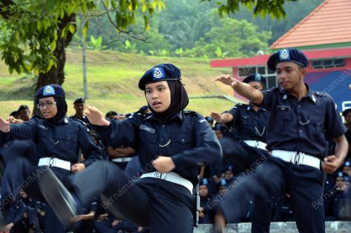 PK08_12032017_KOR_KADET_POLIS