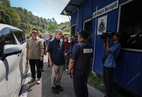 DATUK SERI SAIFUDDIN NASUTION ISMAIL