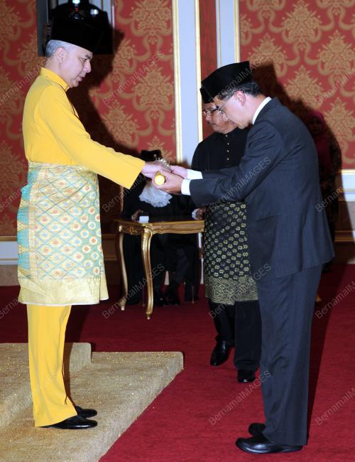 PK08_12052014_ISTANA