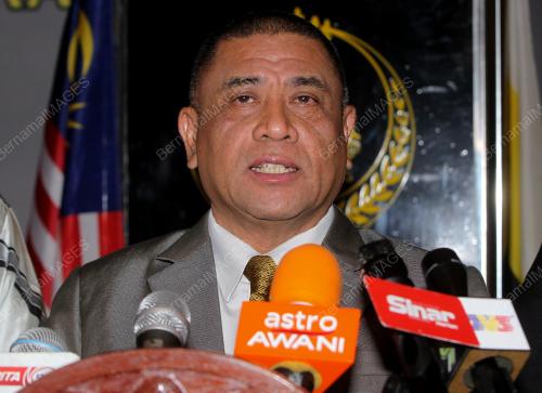 DATUK SERI SAARANI MOHAMAD