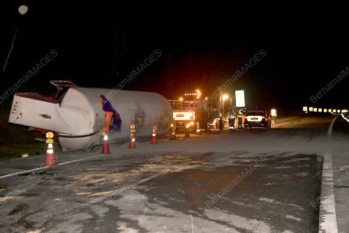 KEMALANGAN KM 313.6 ARAH SELATAN TAPAH