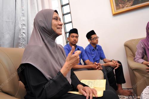 PK08_13062016_MASTURA