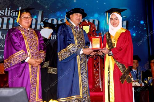 DR MOHD ZAHARI ISMAIL