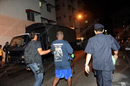 PK08_14092013_CANTAS