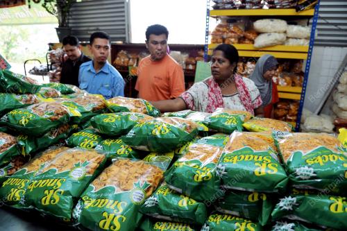 PK08_15082012_KACANG