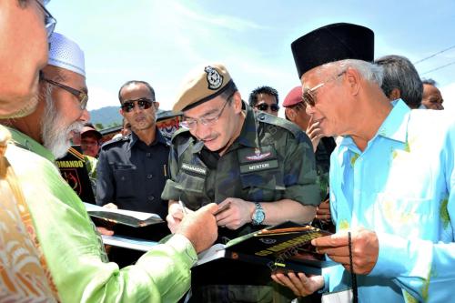 DATUK SERI HISHAMMUDDIN TUN HUSSEIN