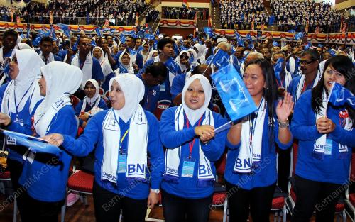 PK08_15092012_MESYUARAT_UMNO