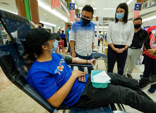 DATUK SERI TI LIAN KER