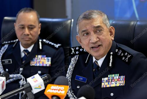 DATUK SERI AZRI AHMAD