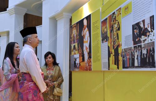 PK08_20012012_PAMERAN