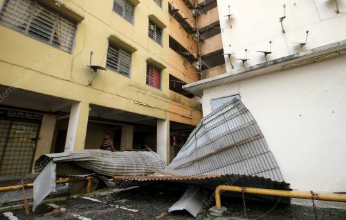 RUMAH ROSAK AKIBAT ANGIN RIBUT
