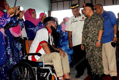 DATUK SERI SAARANI MOHAMAD