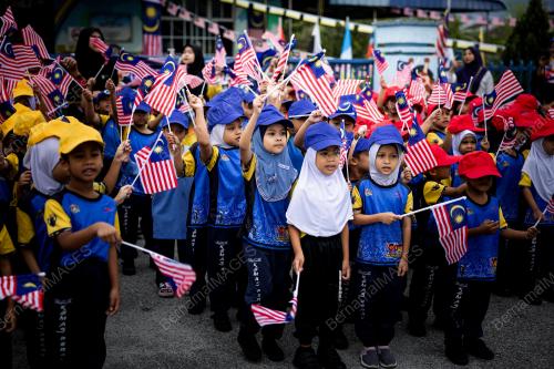 PERARAKAN JALUR GEMILANG TABIKA KEMAS