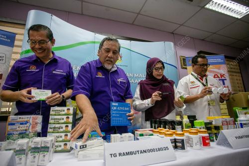 MOHD ZAWAWI ABDULLAH