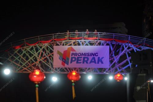PESTA BUDAYA TAHUN BARU CINA