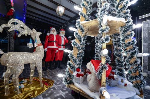 TINJAUAN SAMBUTAN KRISMAS