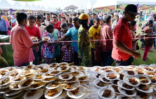 PK08_24072016_RAYA