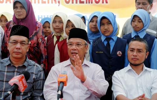 PK08_24082013_HUSNI_SURAU
