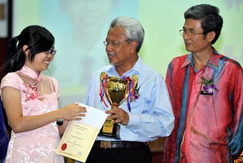 PK08_25042013_ANUGERAH