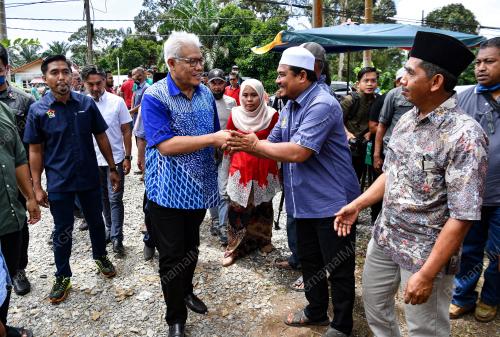 DATUK SERI HAMZAH ZAINUDIN