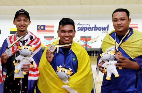 PK08_25112018_PARA_BOLING