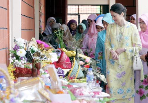 TUANKU ZARA SALIM