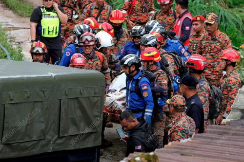 OPERASI SAR TANAH RUNTUH