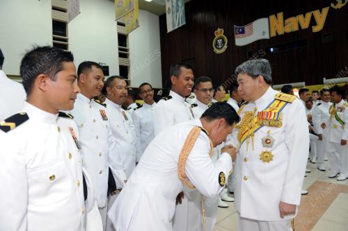 PK08_27042014_NAVY