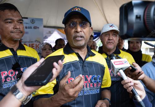 DATUK SERI ZAMBRY ABDUL KADIR