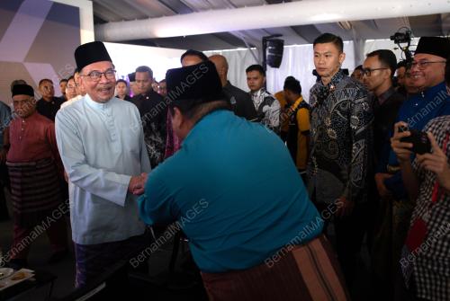 DATUK SERI ANWAR IBRAHIM
