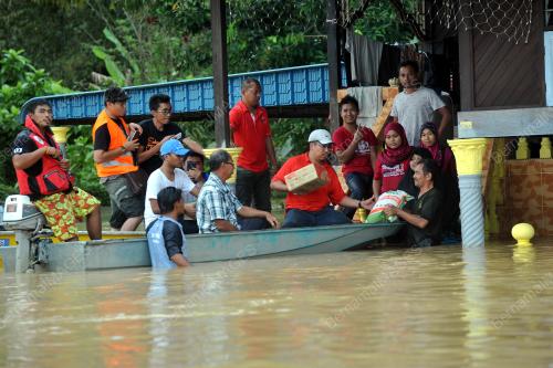 PK08_31122014_BANJIR