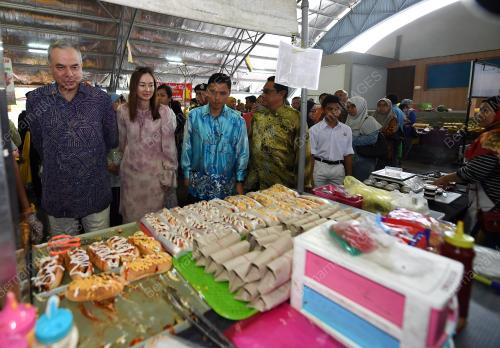 PK09_02062018_BAZAR