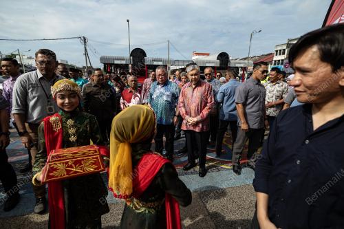 DATUK SERI DR AHMAD ZAHID HAMIDI