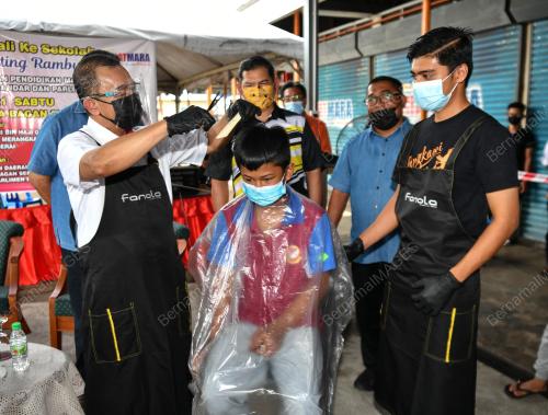 DATUK DR NOOR AZMI GHAZALI