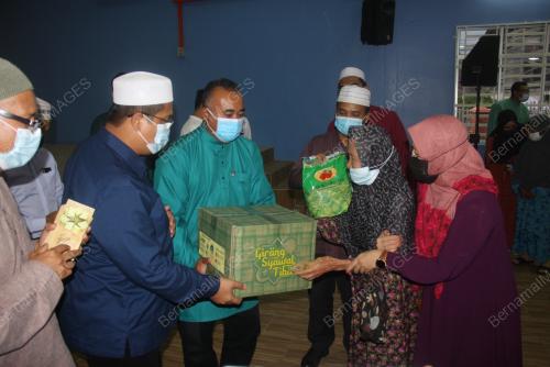 MOHD AKMAL KAMARUDIN