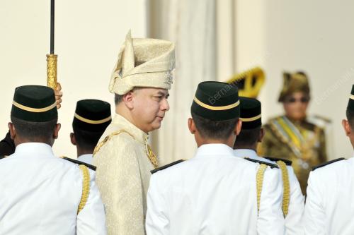 PK09_06052015_SULTAN_TABAL