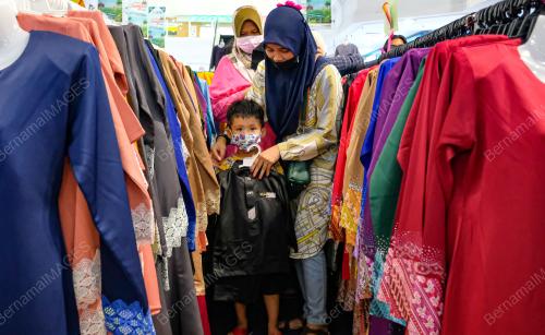 TINJAUAN PERSIAPAN HARI RAYA