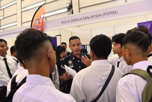 KARNIVAL KERJAYA MADANI ORANG ASLI