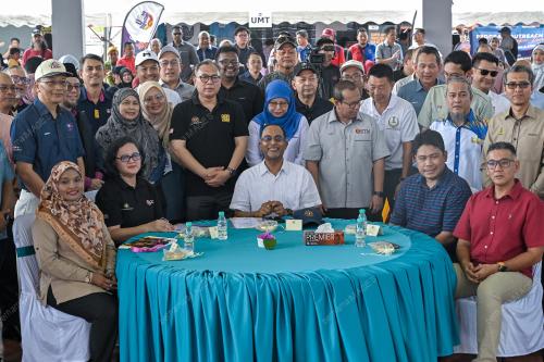DATUK SERI DR ZAMBRY ABD KADIR