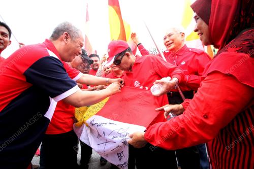 PK09_09052017_LARIAN_UMNO