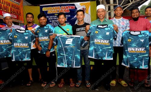 DATUK IDRIS AHMAD