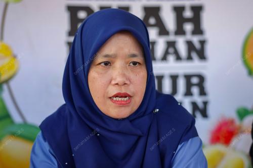 AZLEENA ZAINAL ABIDIN