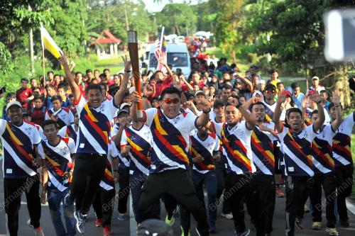 PK09_10072017_LARIAN_OBOR