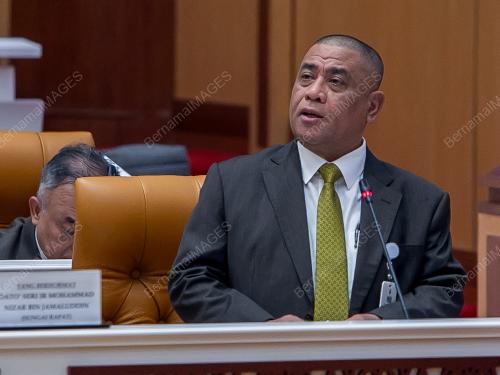 DATUK SERI SAARANI MOHAMAD