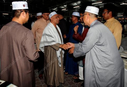DATUK SERI SAARANI MOHAMAD