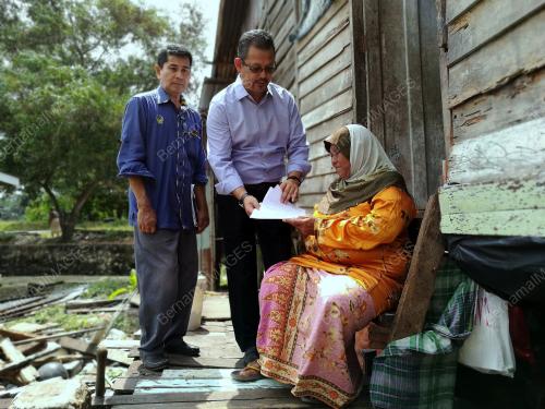 PK09_14062017_SUMBANGAN_RAMADAN