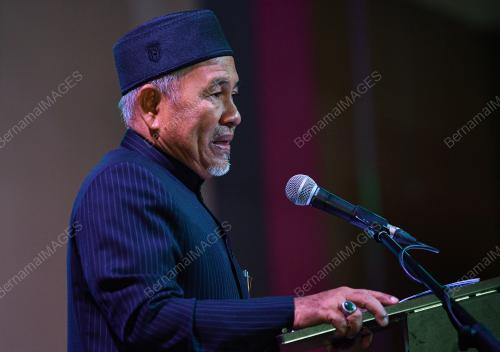 DATUK SERI TUAN IBRAHIM TUAN MAN